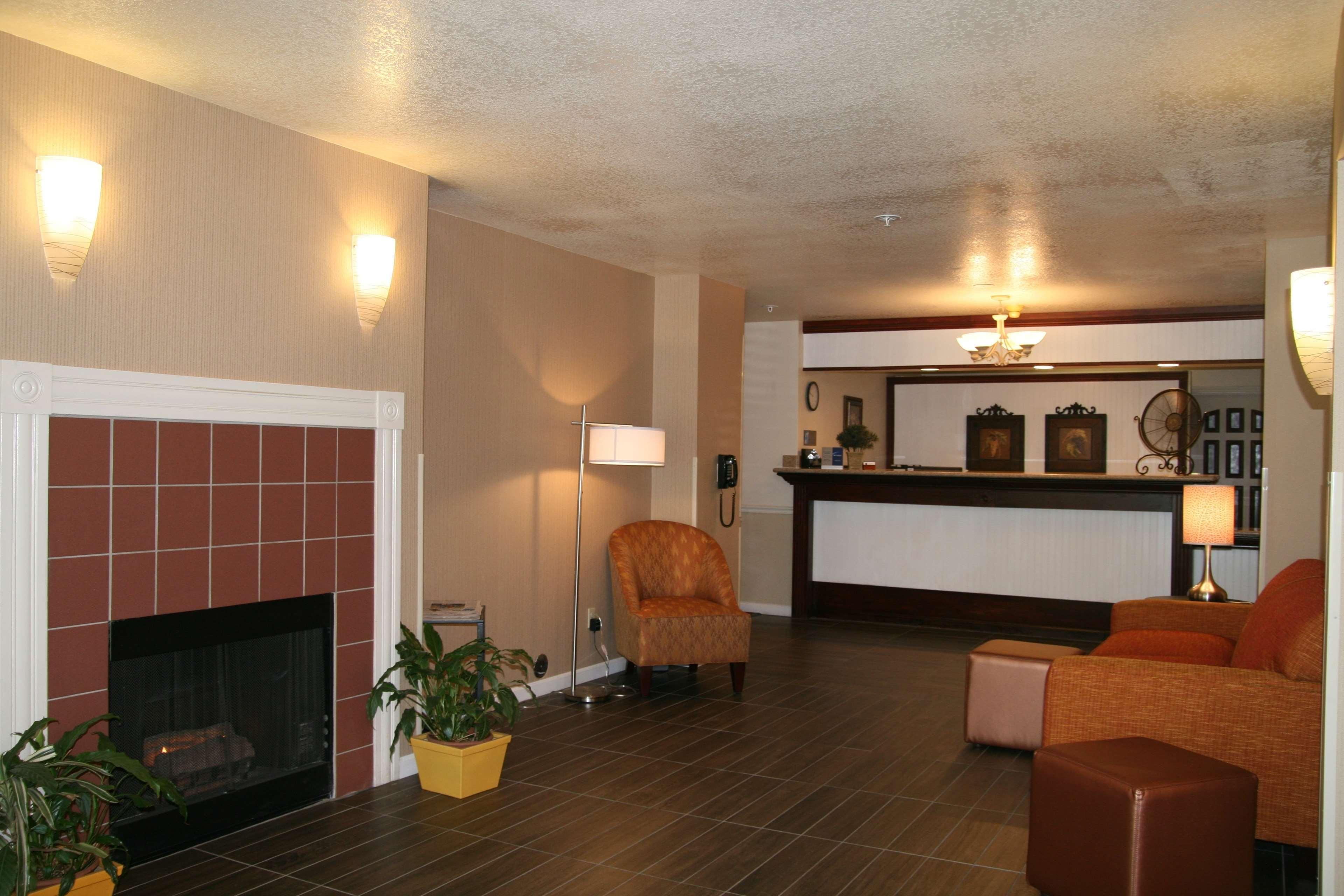 Best Western Luxury Inn Tracy Exterior foto